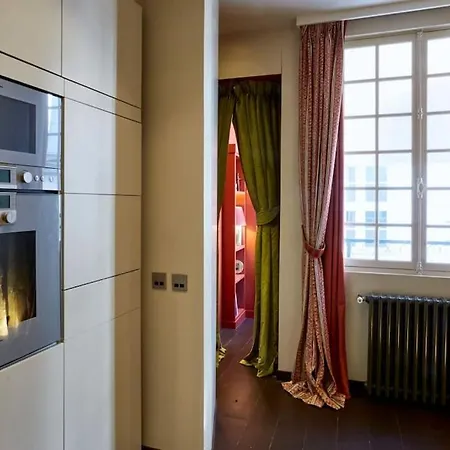 Saint Sulpice's Nest - Stylish Studio In Apartment *